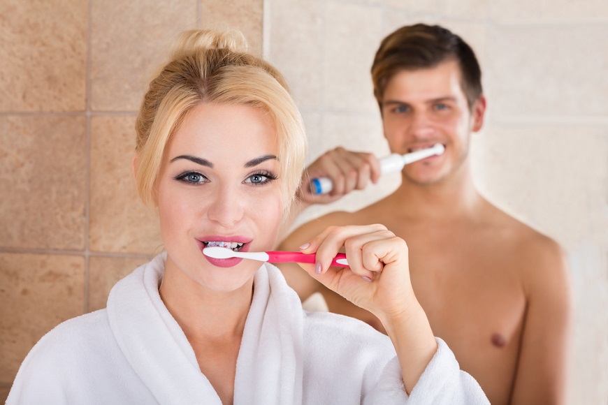 Spazzolino elettrico o manuale2